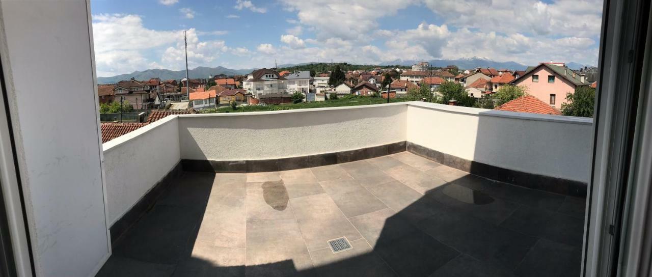 Apollonia Hotel Gjakova Buitenkant foto